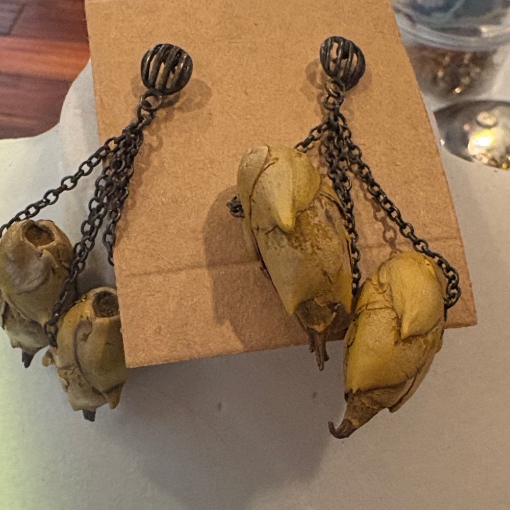 Artistic Gold and Black Chain Drop Earrings